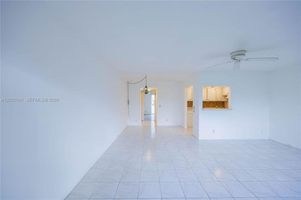 1-bedroom Condo — 303 Preston E #303-H