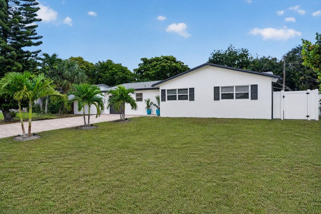 3-bedroom Single-Family Home — 2521 Jaeger Drive