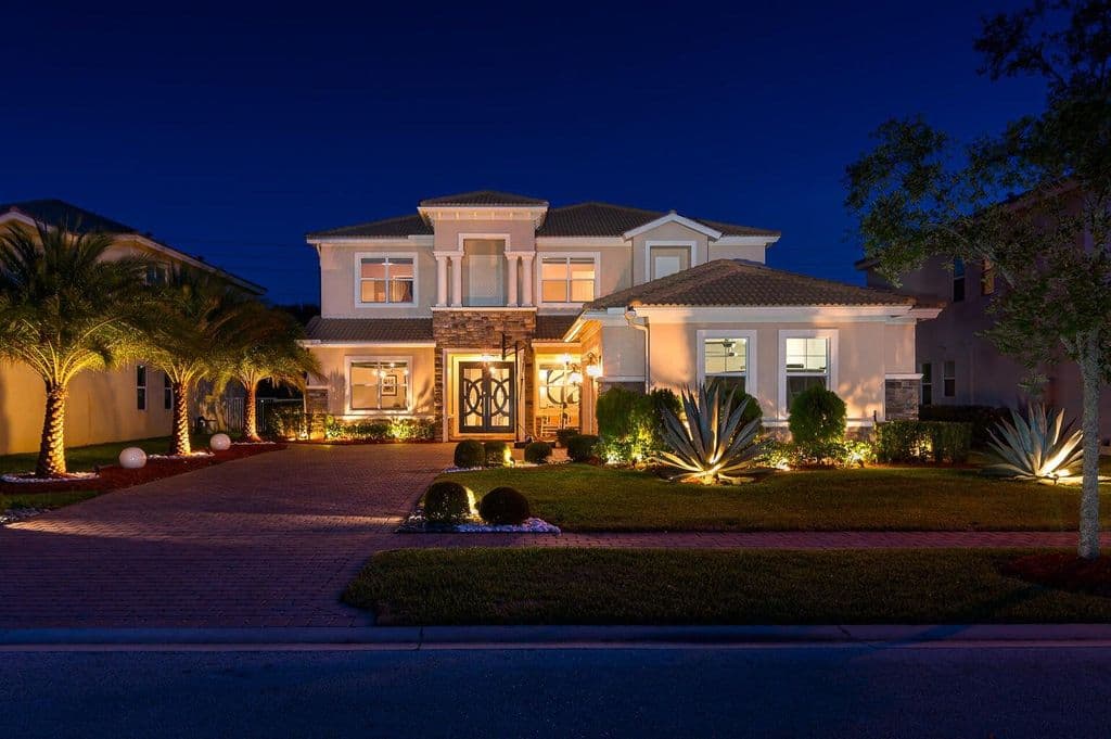 5-bedroom Single-Family Home — 8952 Cypress Grove Lane