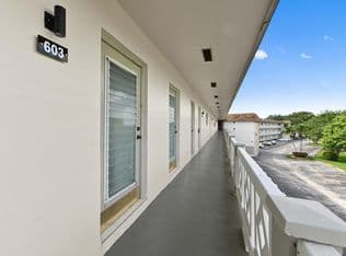 2-bedroom Condo — 3506 NW 49th Avenue #603, Fort Lauderdale, 33319