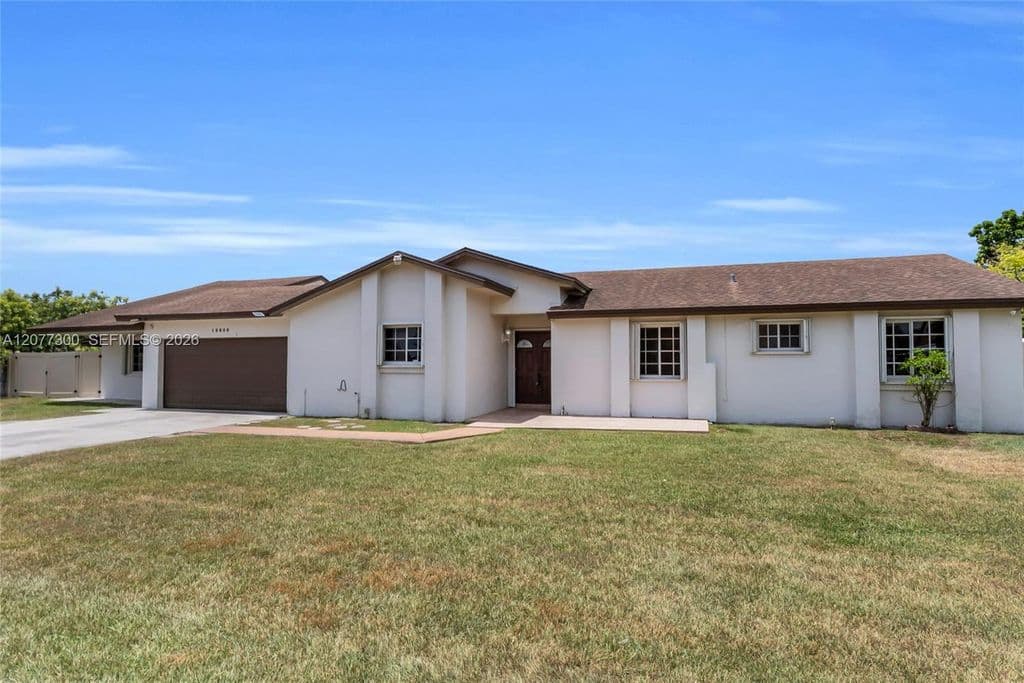4+1 Müstakil ev — 18600 SW 127th Pl