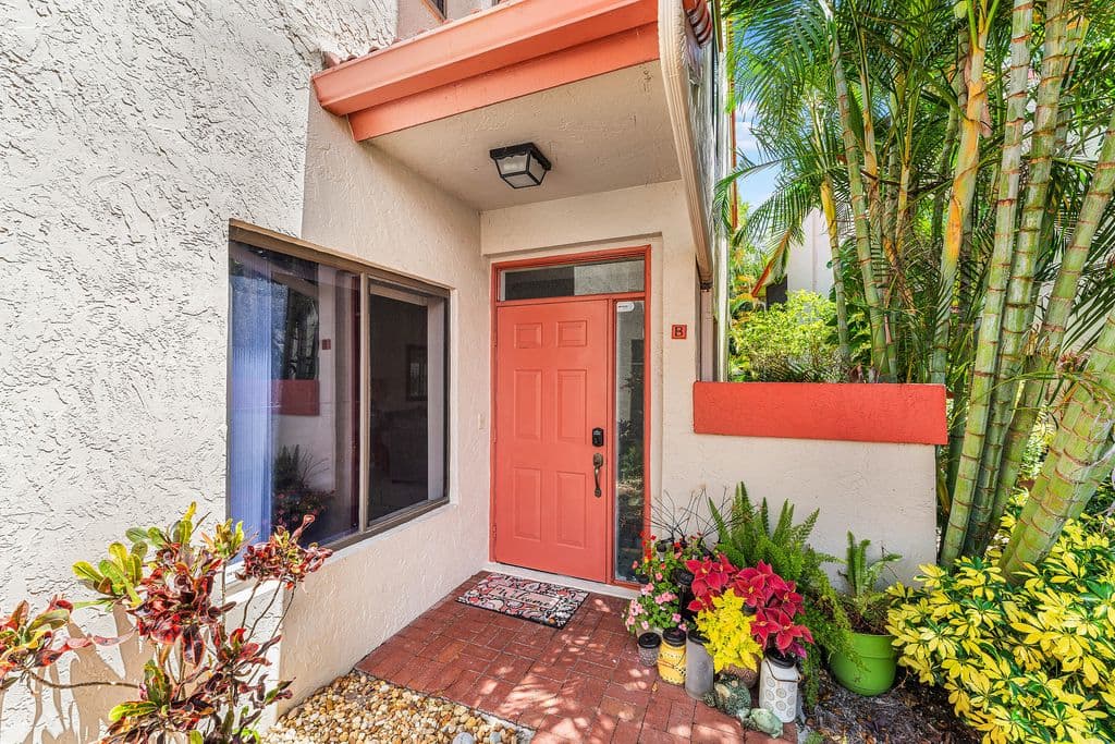 2+1 Condo — 7685 Lexington Club Boulevard #B