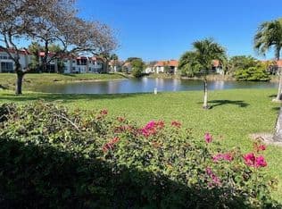2-bedroom Condo — 307 Lake Evelyn Drive, West Palm Beach, 33411