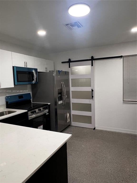 3-bedroom Single-Family Home — 3820 SW 16th St