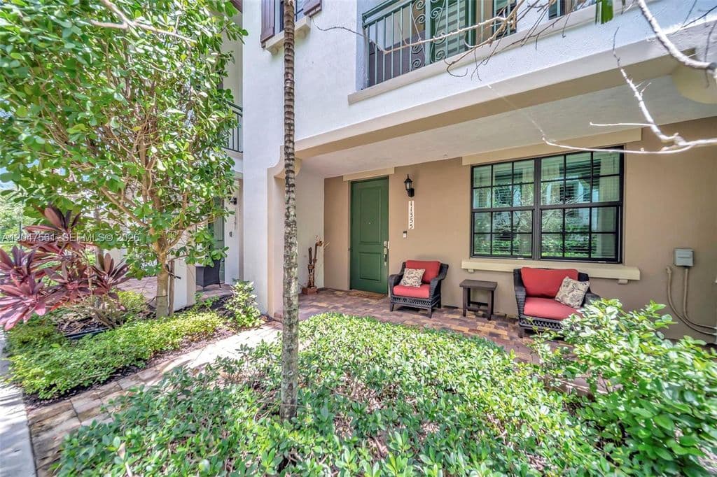 3-bedroom Property — 11355 SW 14th St