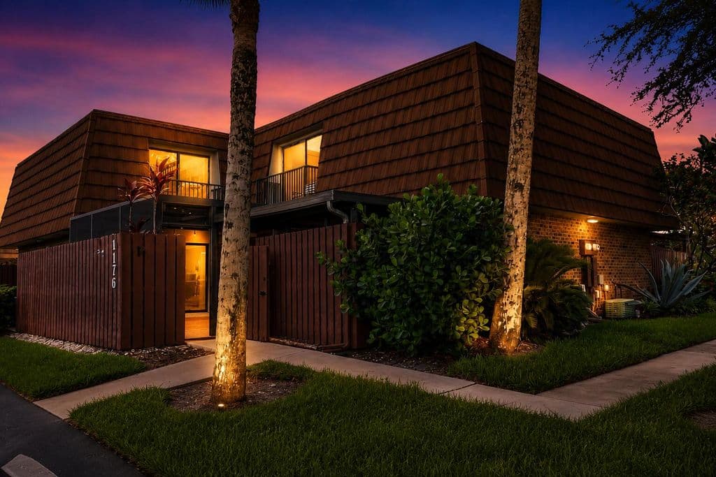 3-bedroom Property — 1176 SW 118th Terrace