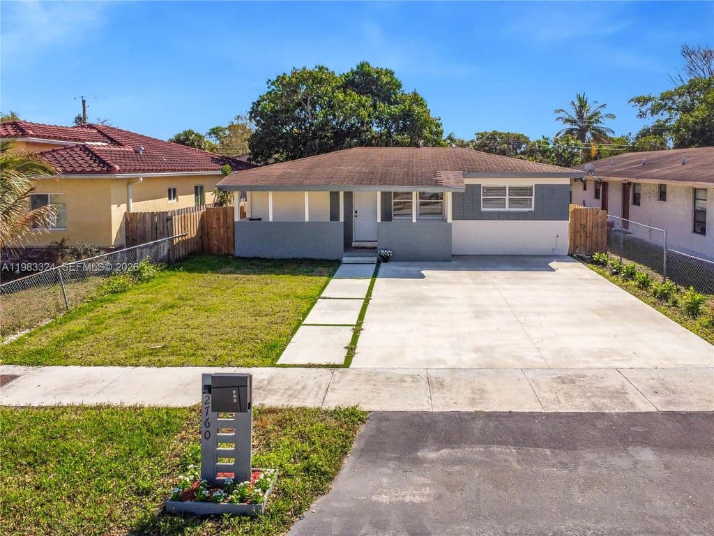 3-bedroom Single-Family Home — 2760 NW 13th Ct
