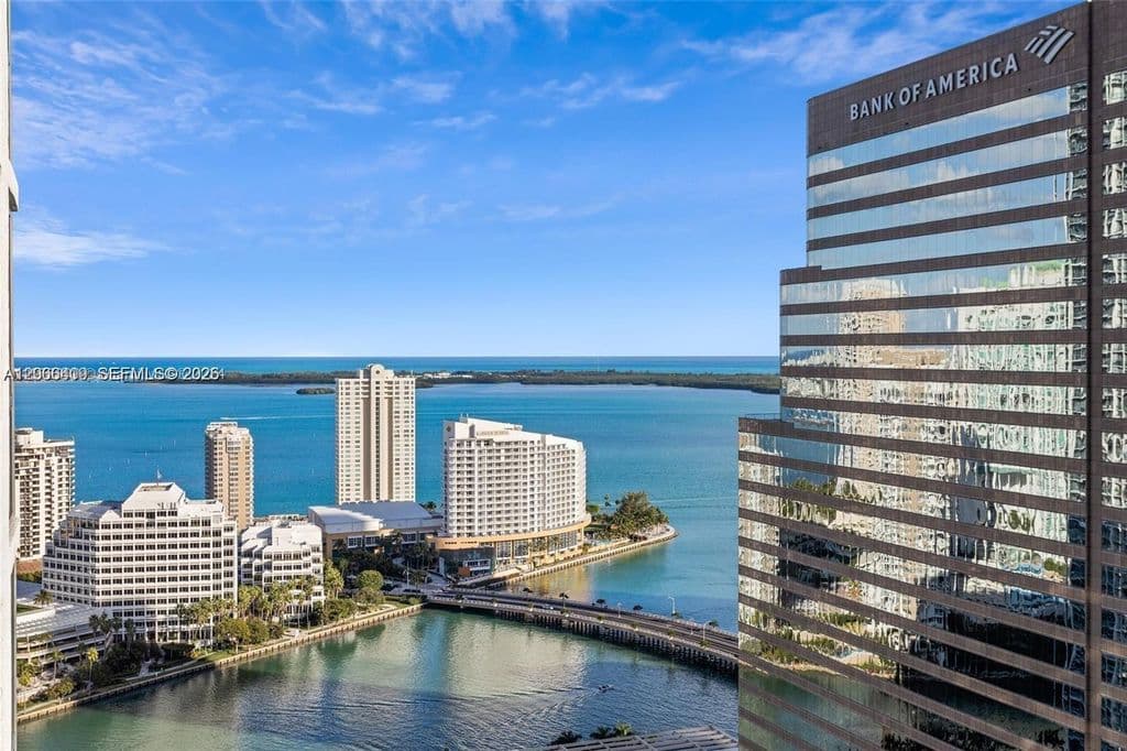 2+1 Mülk — 55 SE 6th St APT 4102
