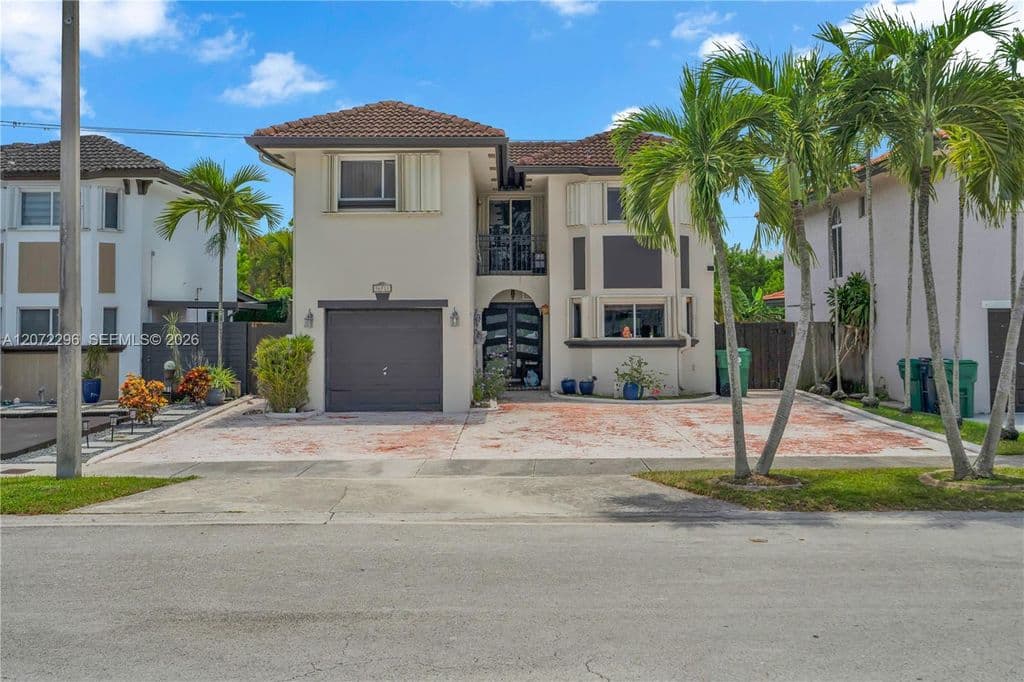 4-bedroom Single-Family Home — 16711 SW 140th Ave