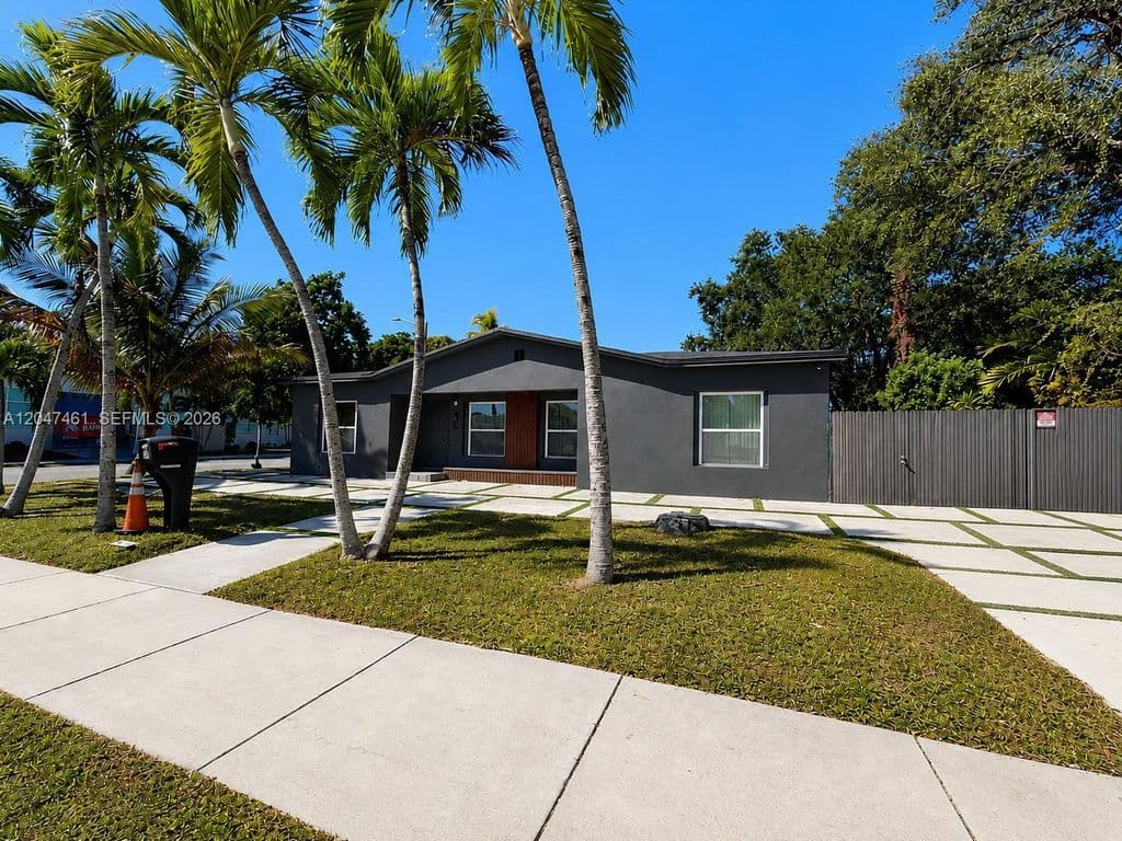 3-bedroom Single-Family Home — 6700 NW 5th Ave