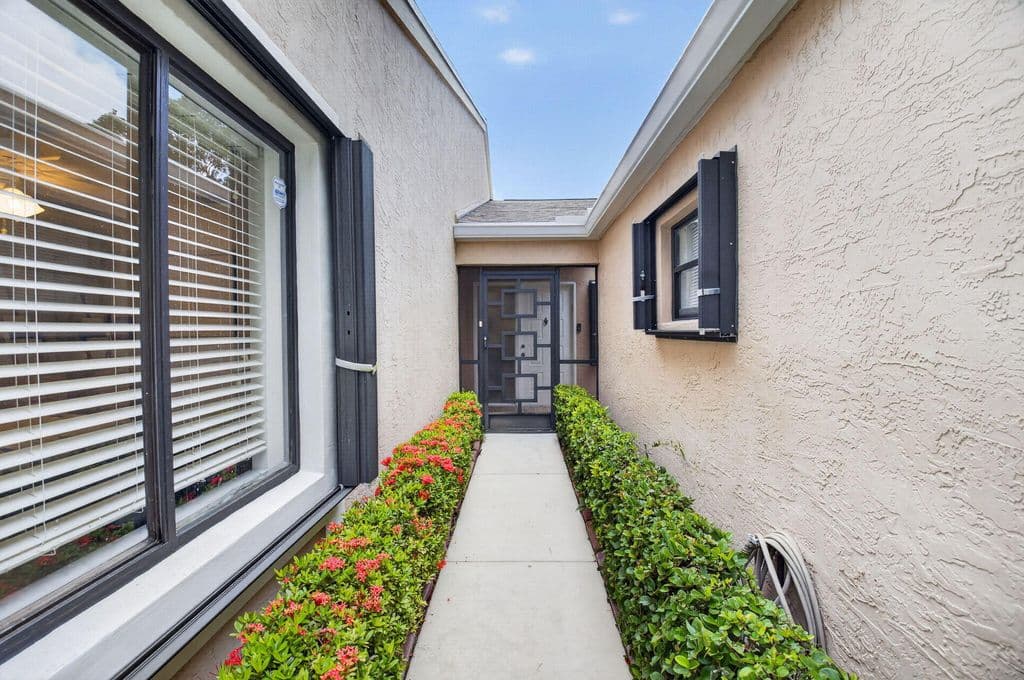 2-bedroom Condo — 8427 Parkgate Road #C