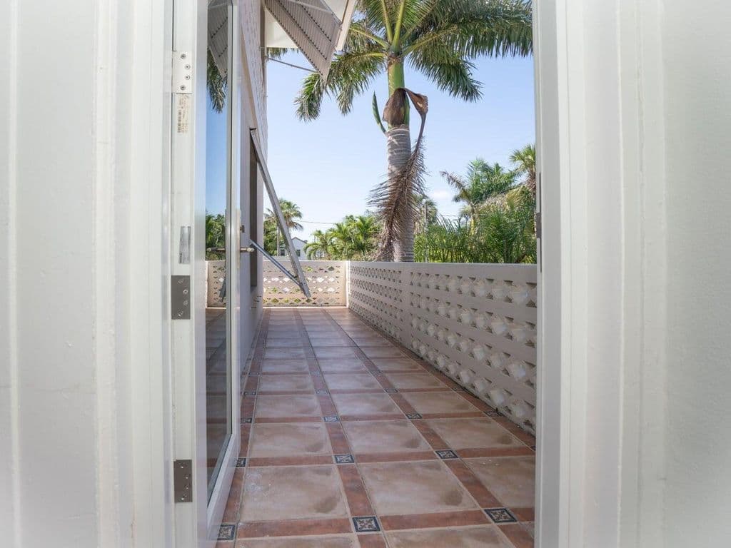 3-bedroom Condo — 131 N Golfview Road #4