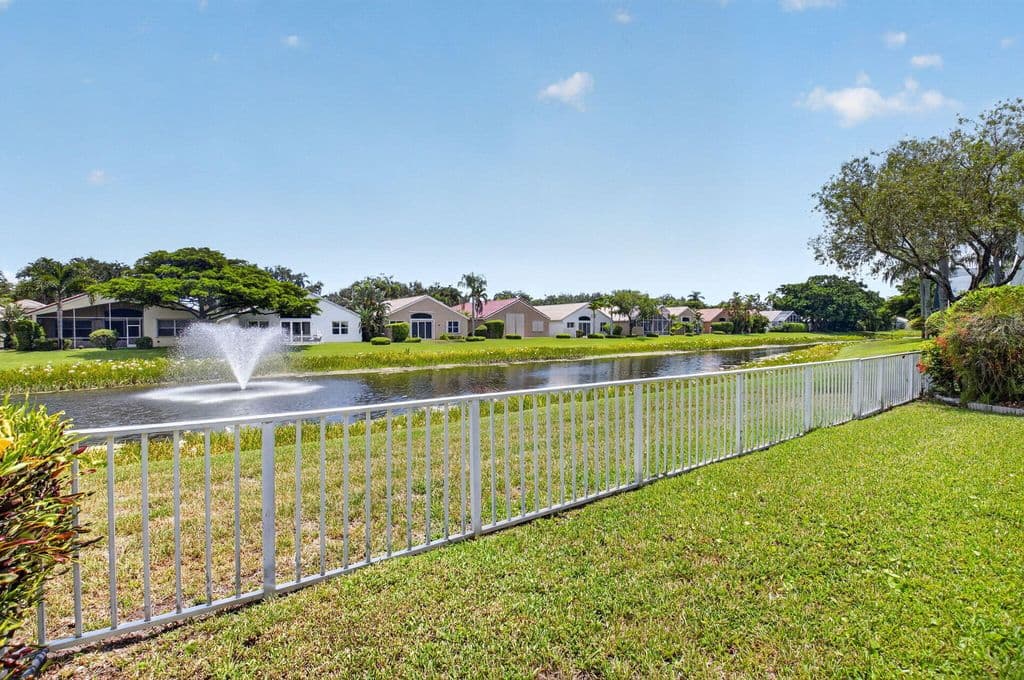 3-bedroom Single-Family Home — 6309 Copper Lake Court