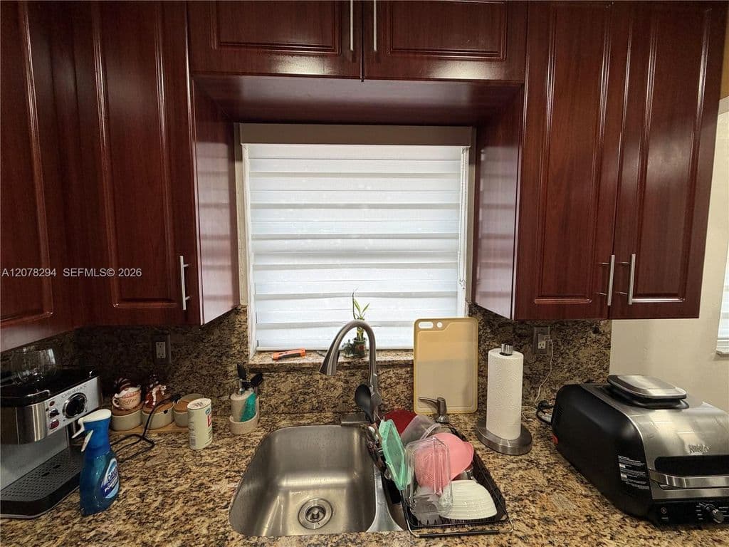 2-bedroom Condo — 5935 W 26th Ave APT 204