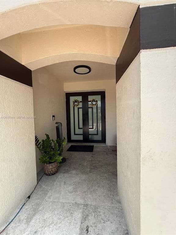 5+1 Müstakil ev — 14832 SW 169th Ln