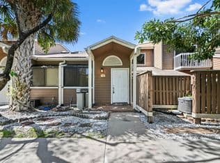 2+1 Townhouse — 7184 Sportsmans Drive, North Lauderdale, 33068