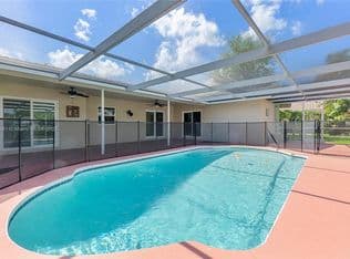 3+1 Müstakil ev — 3880 Coral Hills Dr, Pompano Beach, 33065