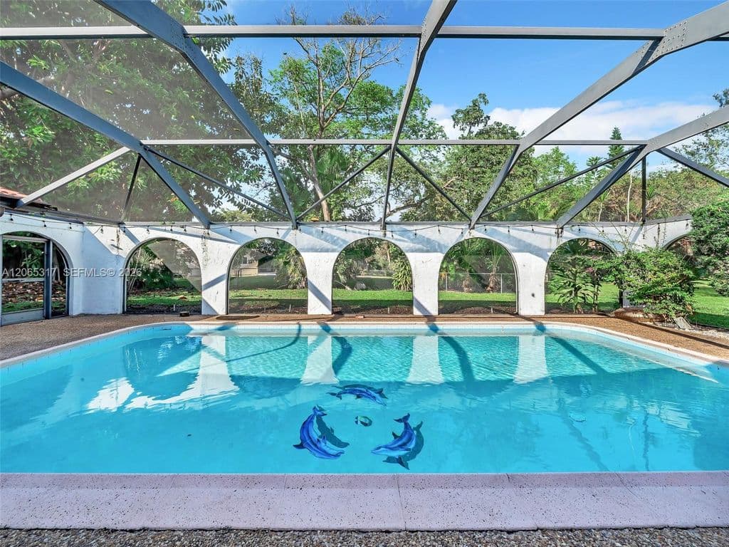 4+1 Müstakil ev — 10251 NW 39th Ct