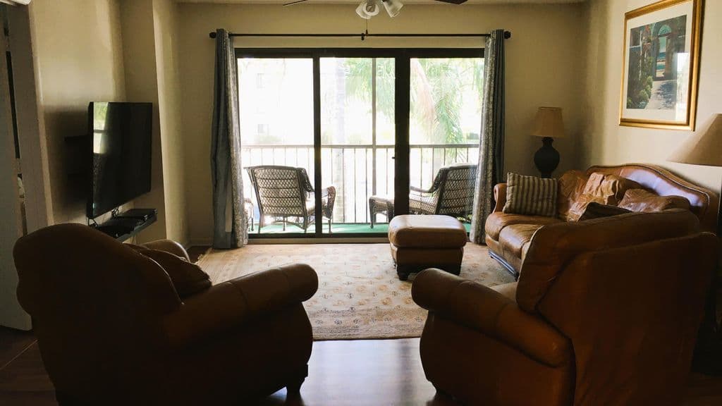 3-bedroom Condo — 1013 Green Pine Boulevard #H2
