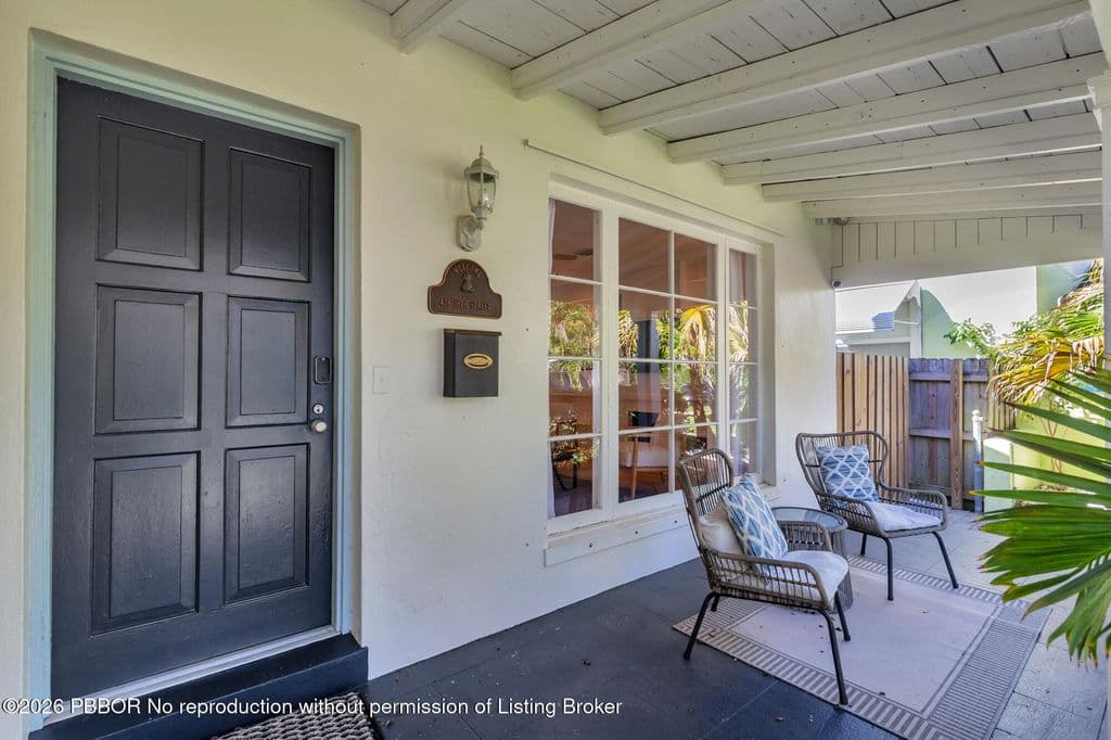 3-bedroom Single-Family Home — 438 38th St