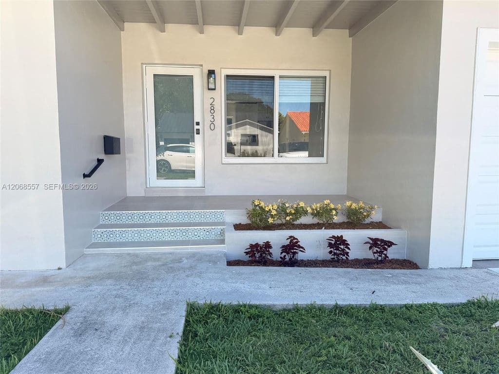 3+1 Müstakil ev — 2830 SW 63rd Ave