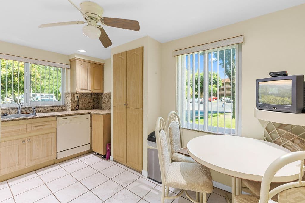 2+1 Condo — 9861 Sunrise Lakes Boulevard #101