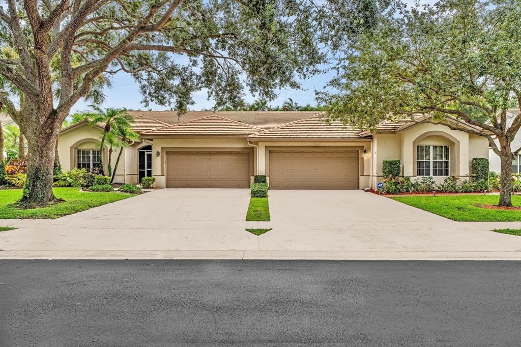 3+1 Müstakil ev — 7445 Rockbridge Circle