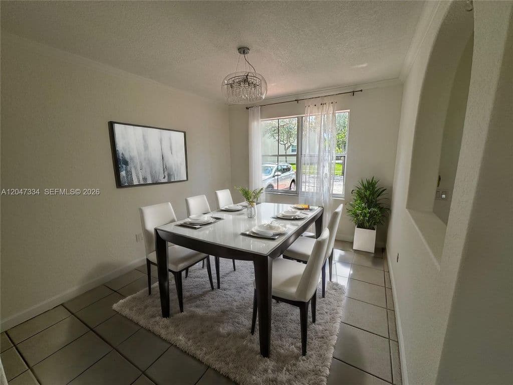 4-bedroom Single-Family Home — 3523 SW 169th Ter