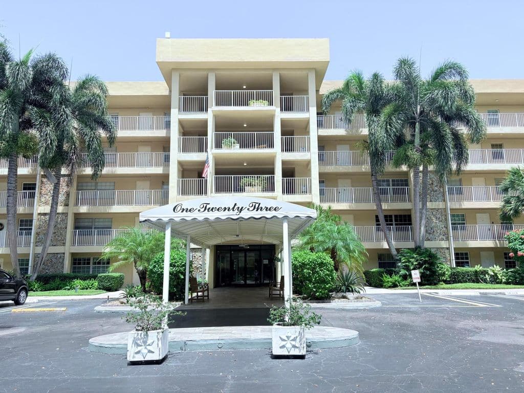 3-bedroom Condo — 804 Cypress Grove Lane #508