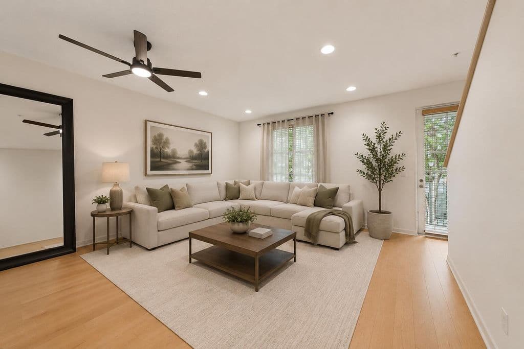 3-bedroom Property — 4316 Blowing Point Place