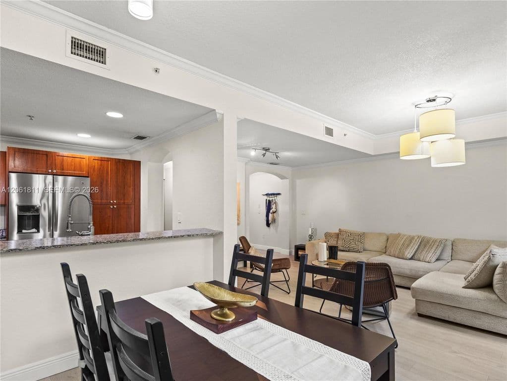 3-bedroom Condo — 10885 NW 89th Ter Unit 217