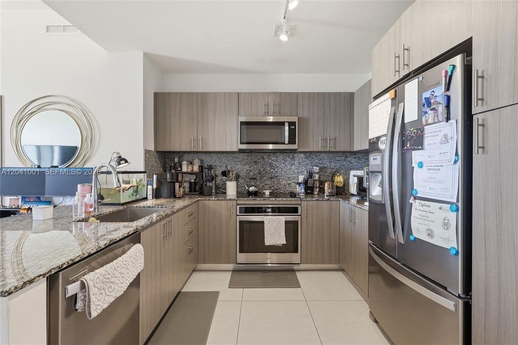 3+1 Condo — 5350 NW 84th Ave #1901
