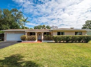 3+1 Müstakil ev — 8355 SW 131st St, Pinecrest, 33156