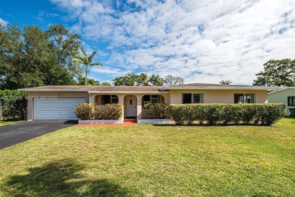 3+1 Müstakil ev — 8355 SW 131st St