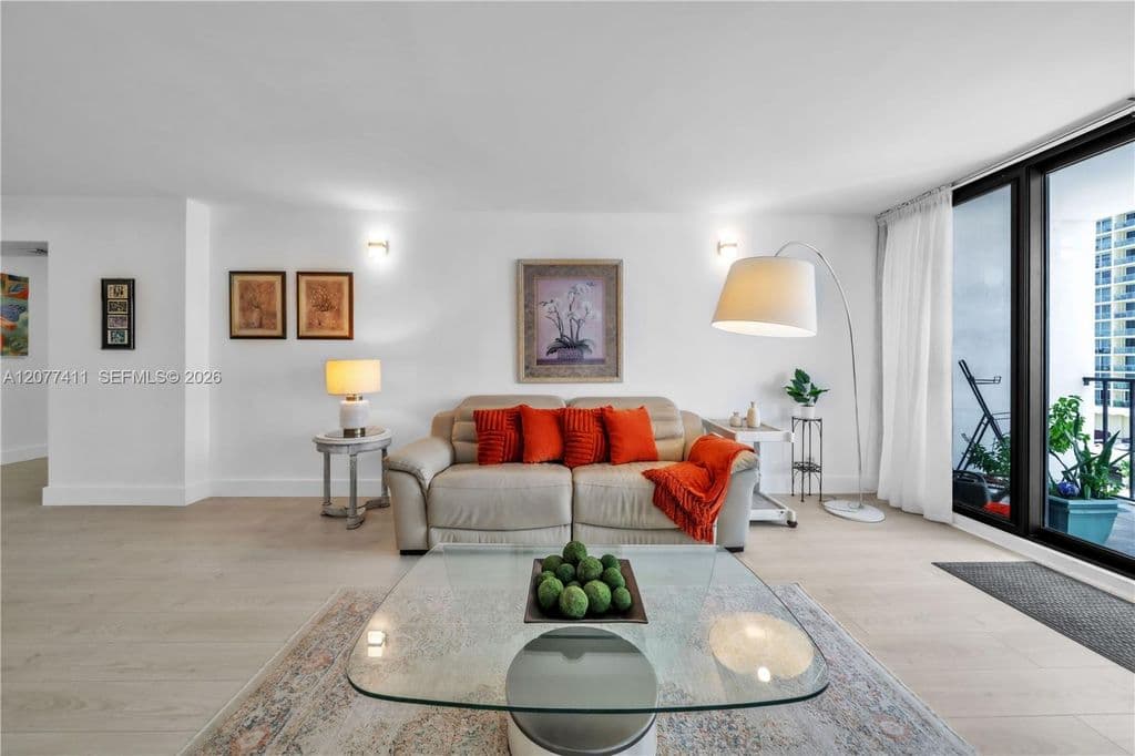 2-bedroom Condo — 2401 S Ocean Dr APT 507
