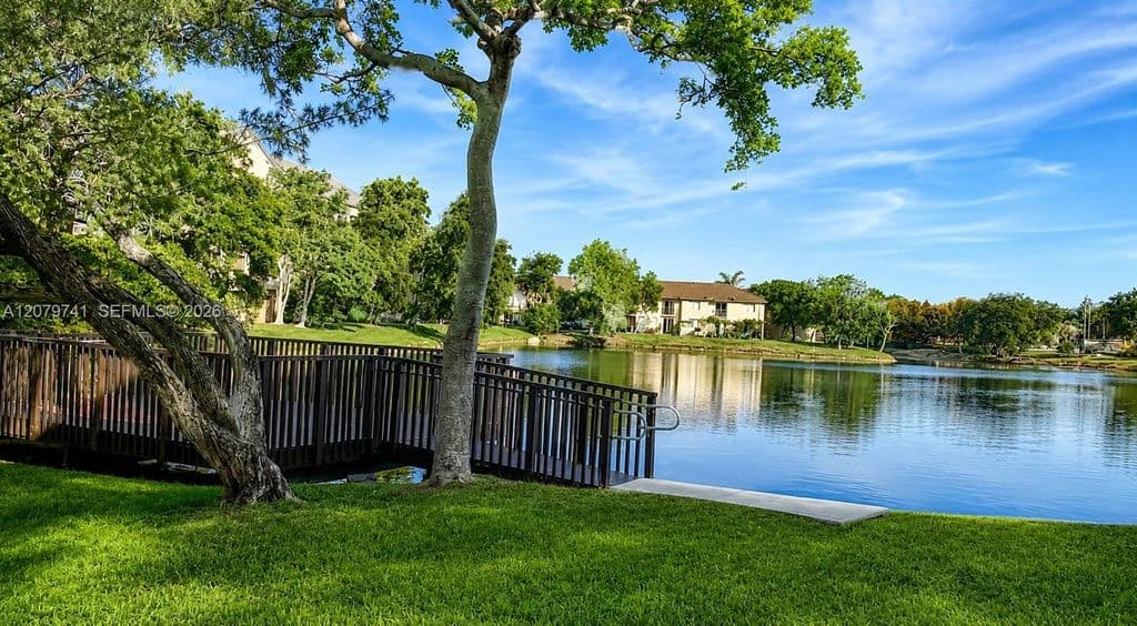 2+1 Condo — 6701 SW 116th Ct APT 103