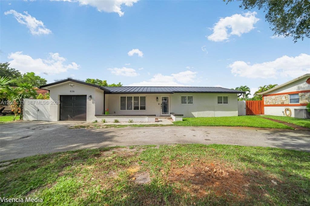 3+1 Müstakil ev — 10316 SW 50th St