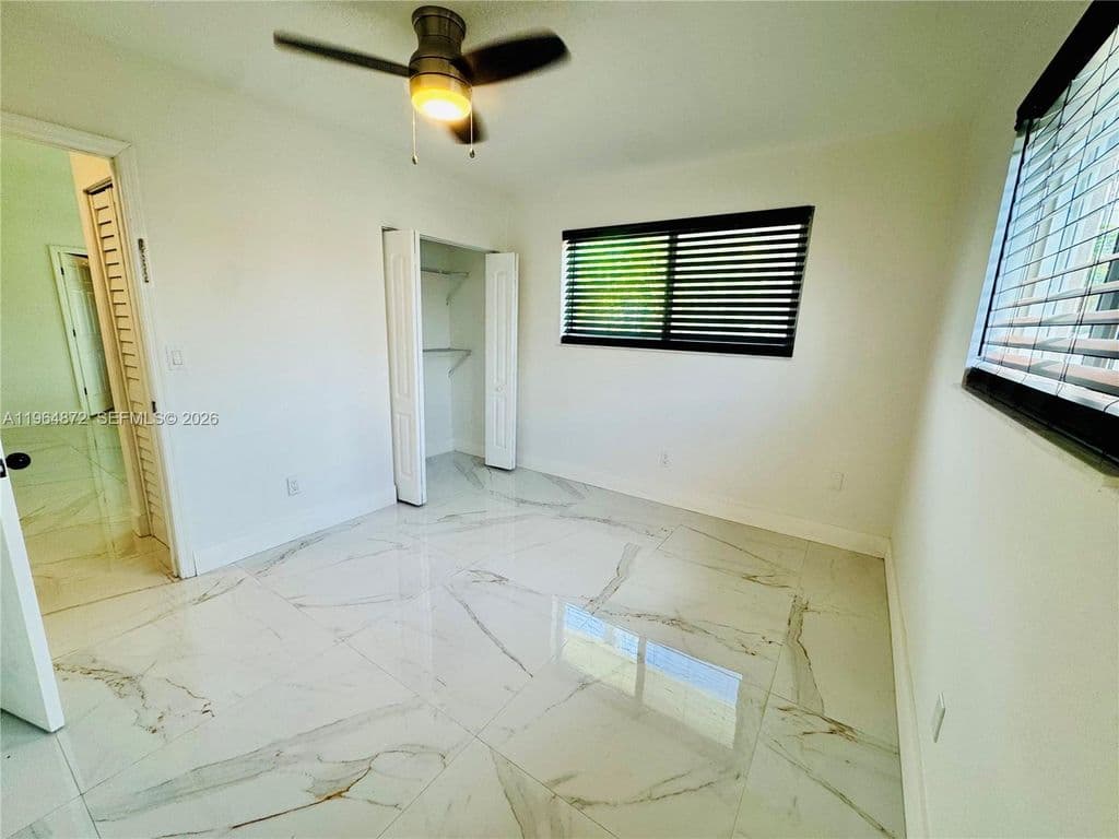 3+1 Müstakil ev — 15120 SW 296th St