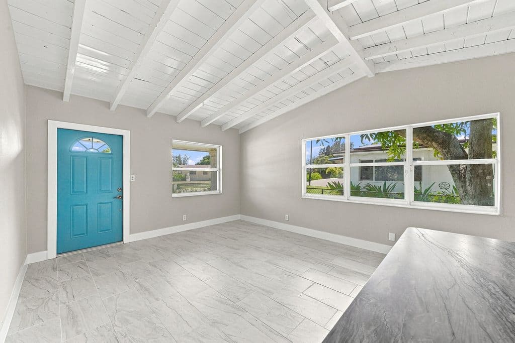 3-bedroom Single-Family Home — 1629 NW 15TH Court