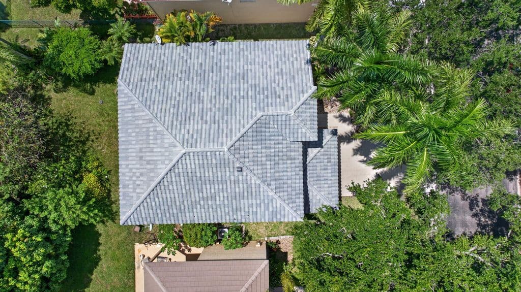 4-bedroom Single-Family Home — 6702 NW 80th Manor