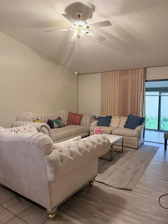 2+1 Condo — 1017 Green Pine Boulevard #H