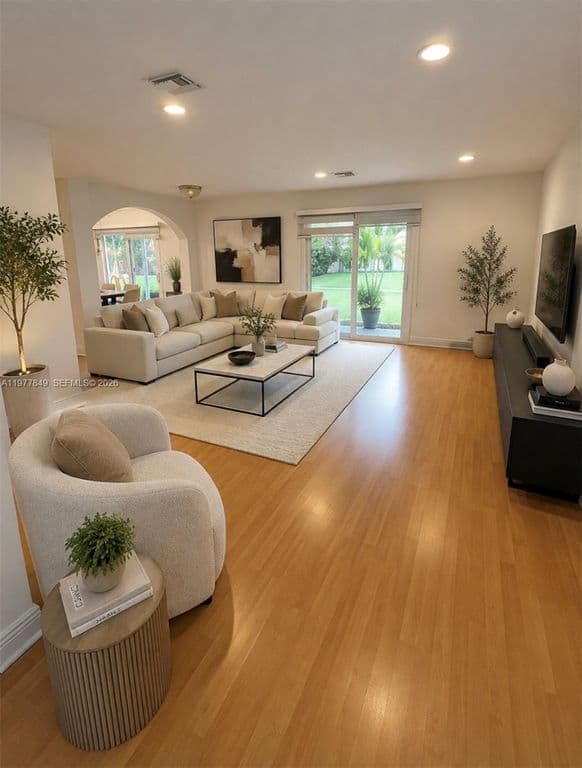 4+1 Müstakil ev — 13391 SW 42nd St