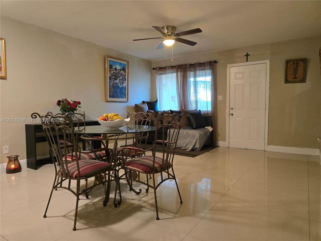 3-bedroom Single-Family Home — 6626 SW 1st Ct
