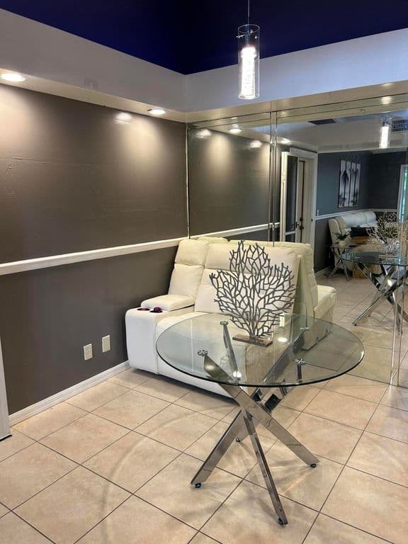 2+1 Condo — 1007 Green Pine Boulevard #F3