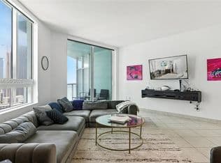 1+1 Condo — 1900 N Bayshore Dr APT 2810, Miami, 33132