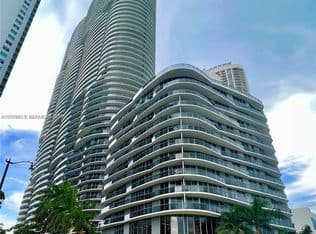 2+1 Condo — 488 NE 18th St Unit 3100, Miami, 33132