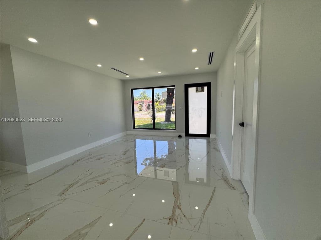 4-bedroom Single-Family Home — 2251 NW 193rd Ter