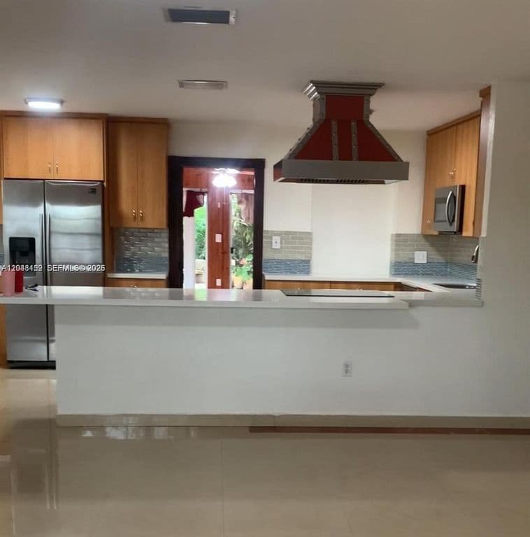 4+1 Müstakil ev — 10955 SW 56th St