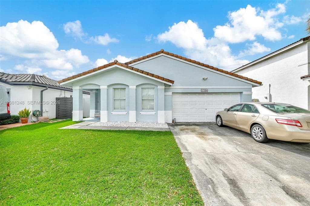 4-bedroom Single-Family Home — 17384 SW 138th Ct