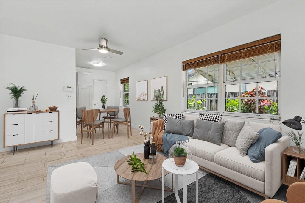 3-bedroom Single-Family Home — 604 NE 14th Place